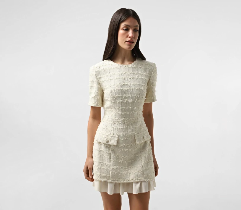 Сукня твід короткий рукав молочний cher17