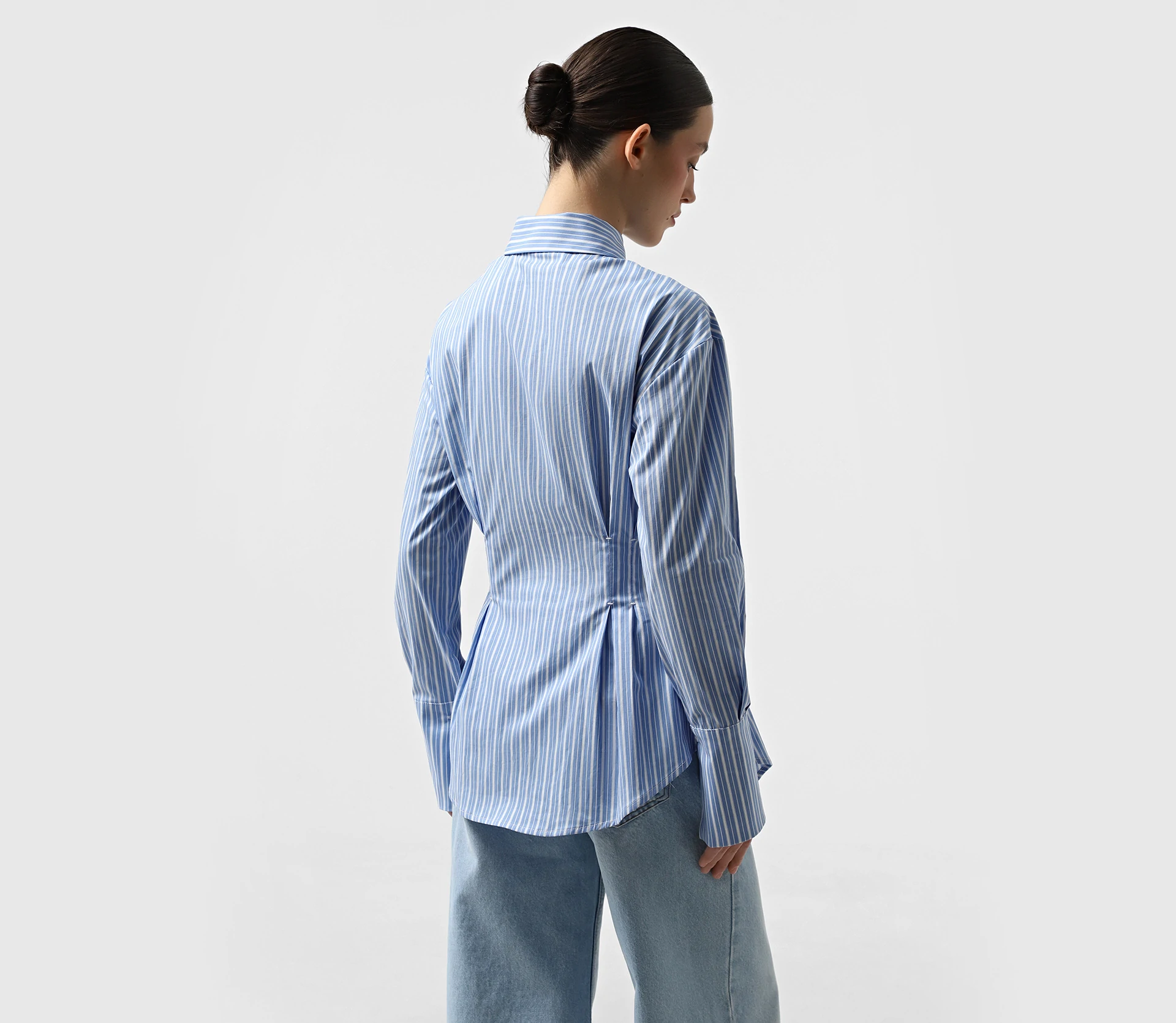 Сорочка в смужку із защипами блакитний - фото №8 Сорочка в смужку із защипами блакитний купити