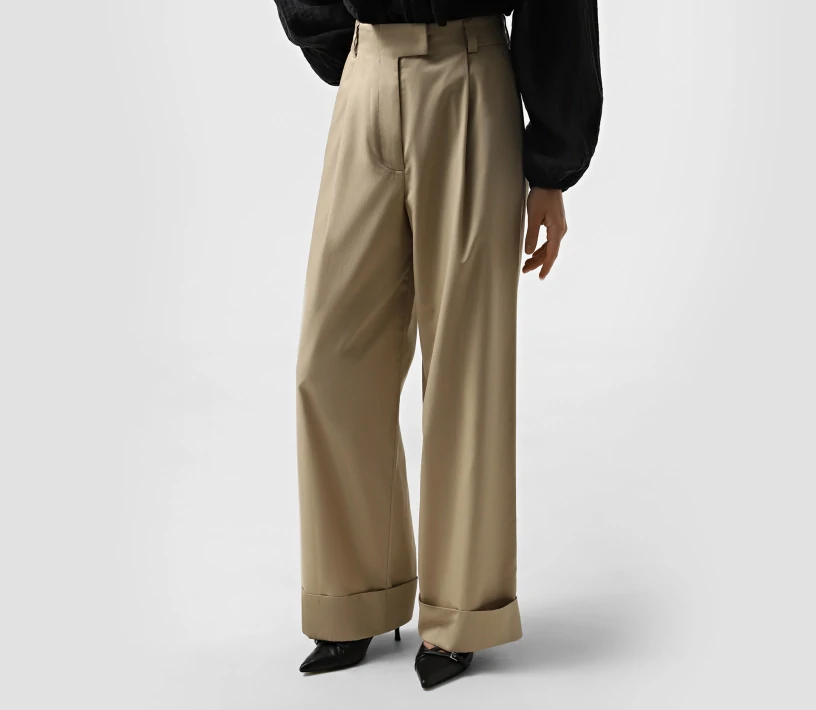 Штани з манжетами бежевий знижки