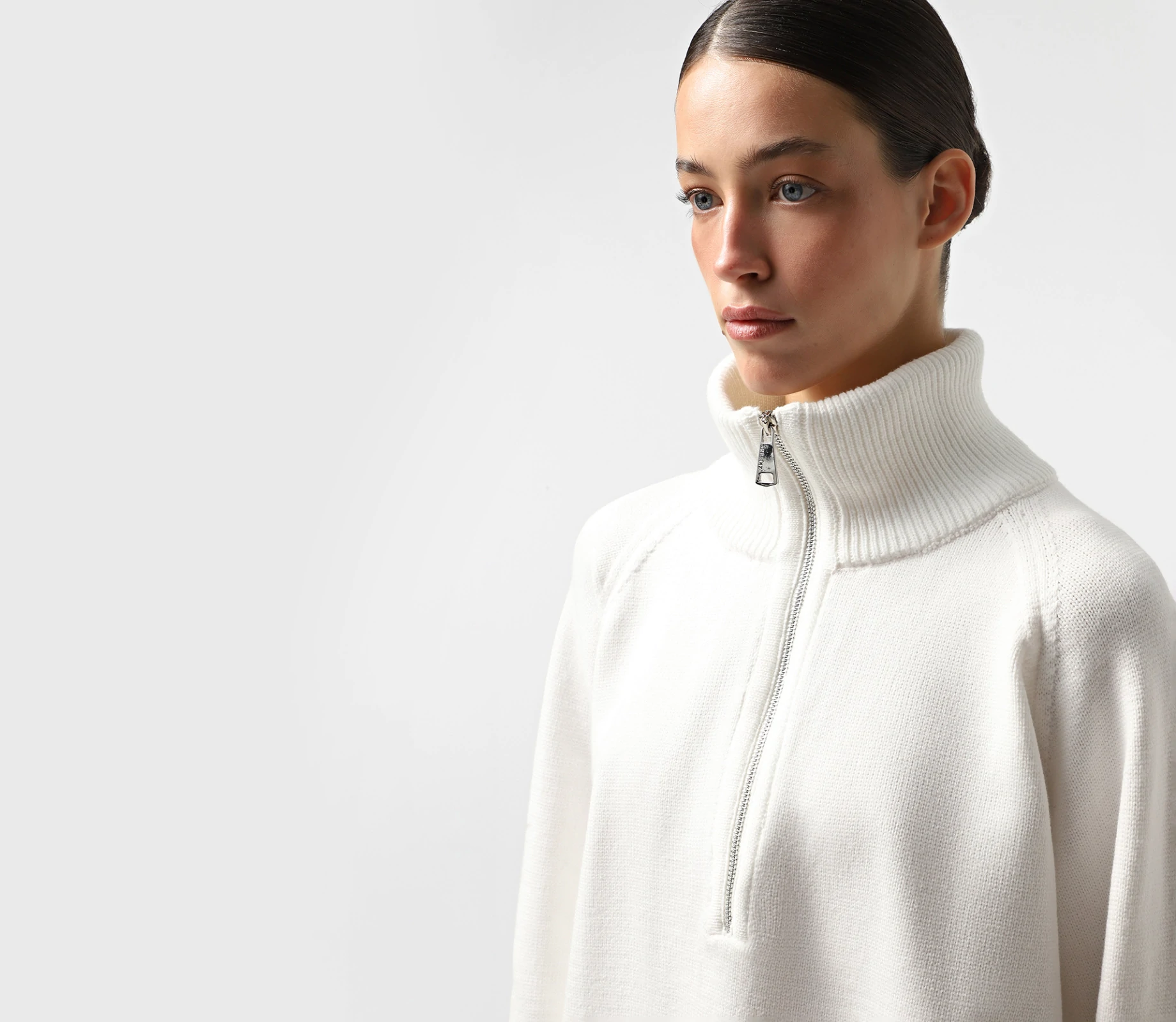 Джемпер вʼязаний комір на блискавці молочний в інтернет-магазині