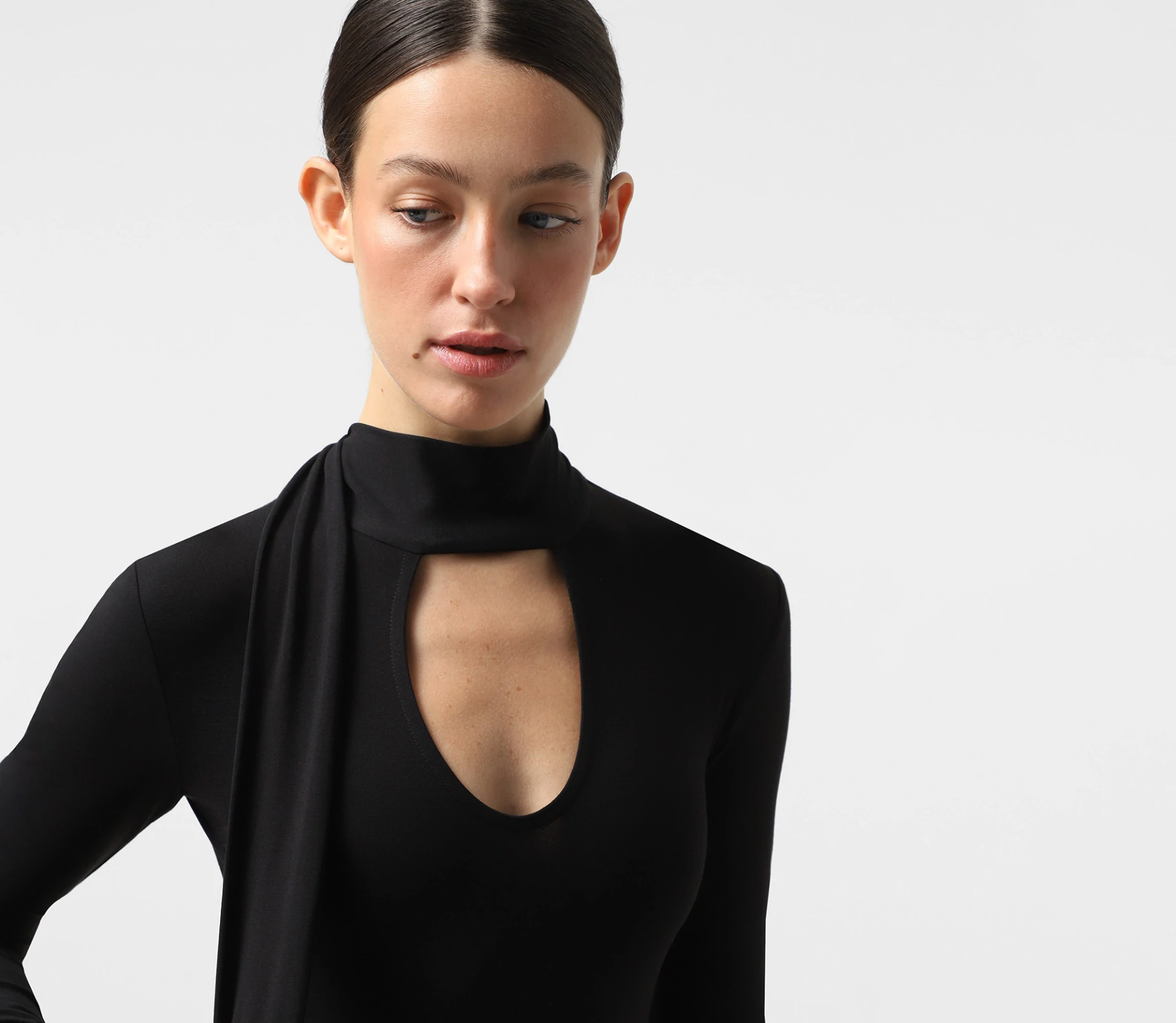 Боді трикотажний з шарфом чорний недорого