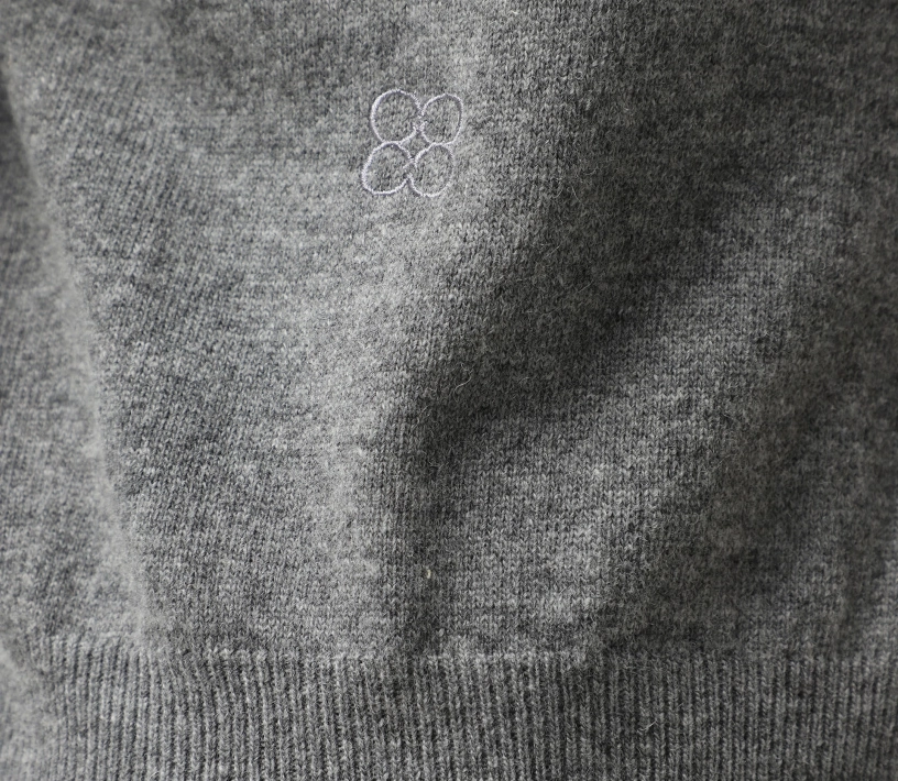 Джемпер вʼязаний на ґудзиках сірий купити