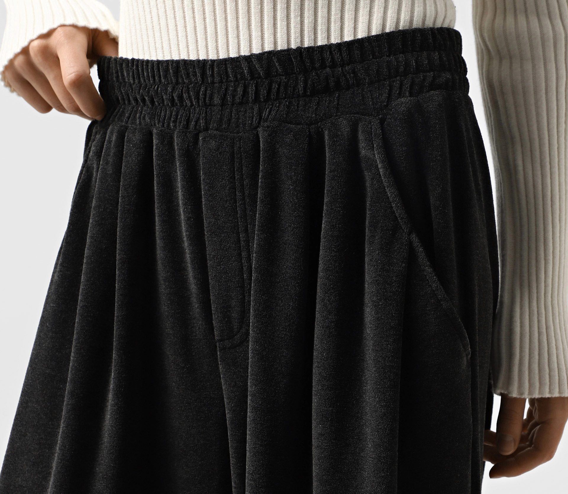 Костюм спортивний кроп худі широкі штани графіт фото