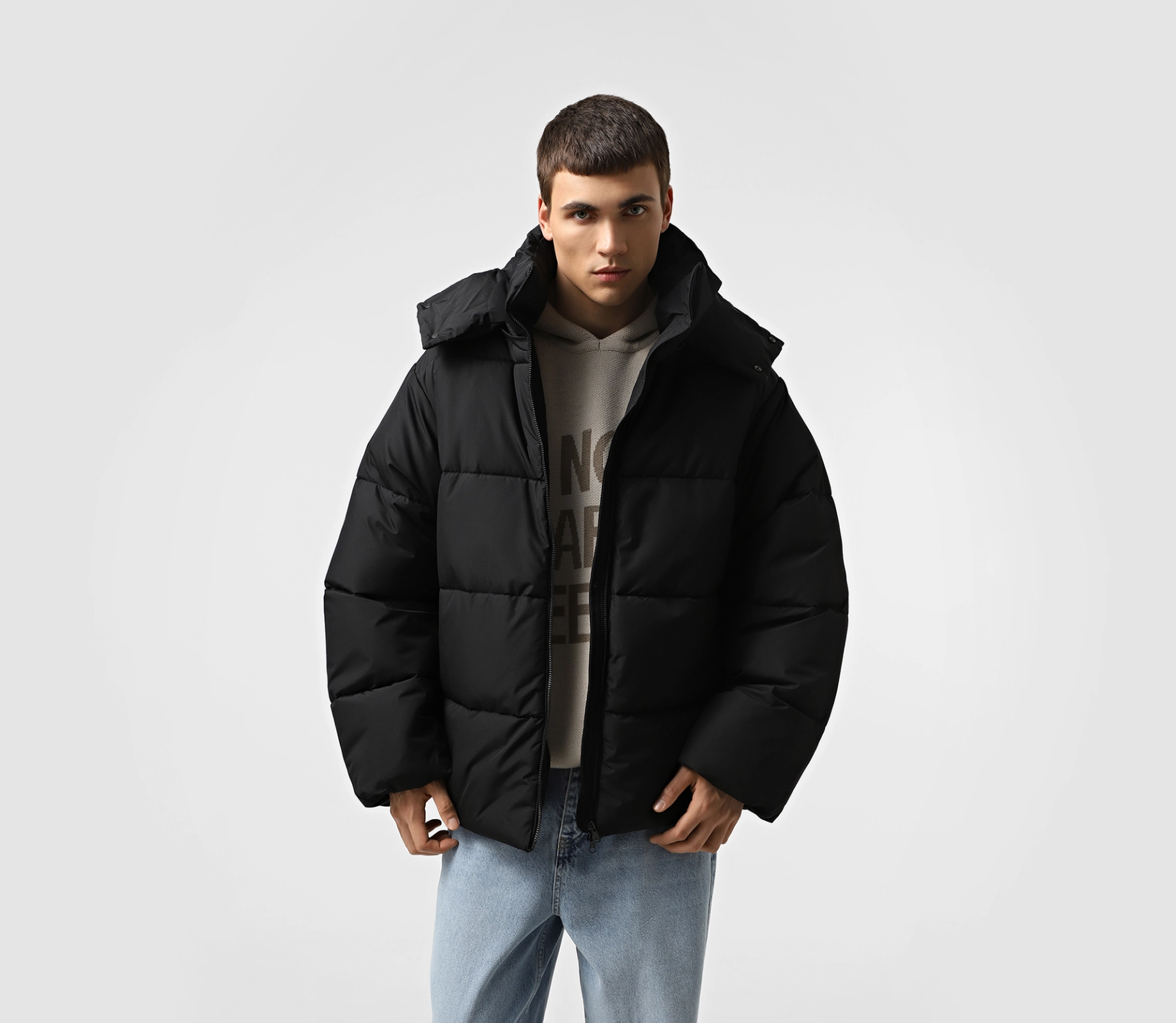 Пуховик чоловічий короткий чорний недорого
