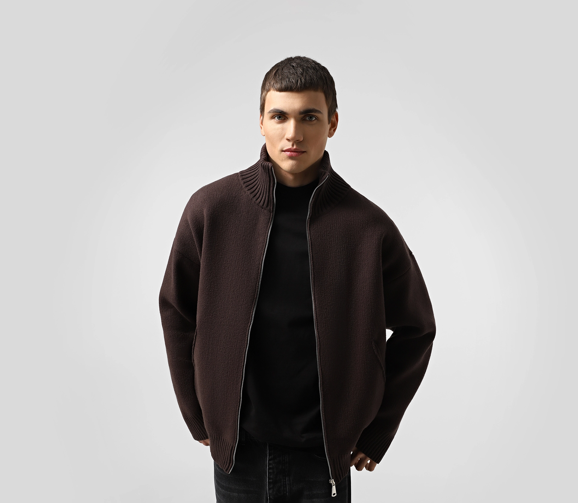 Светр чоловічий на блискавці коричневий - фото №3 Светр чоловічий на блискавці коричневий в Україні
