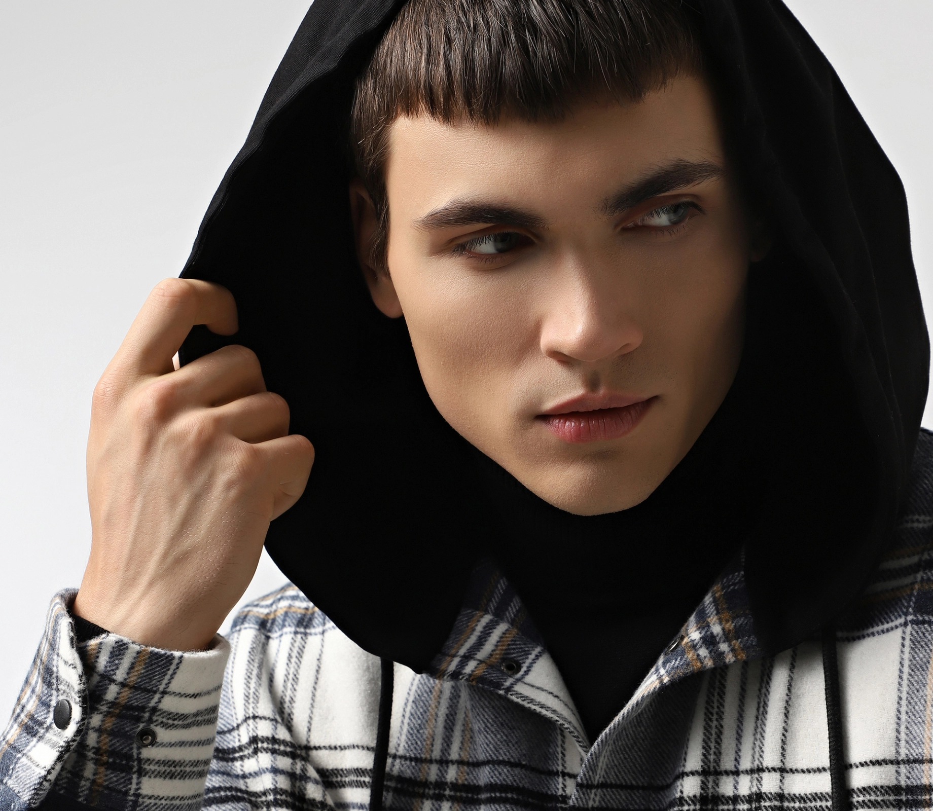 Сорочка чоловіча  в клітинку з капюшоном та принтом синьо-молочний cher17