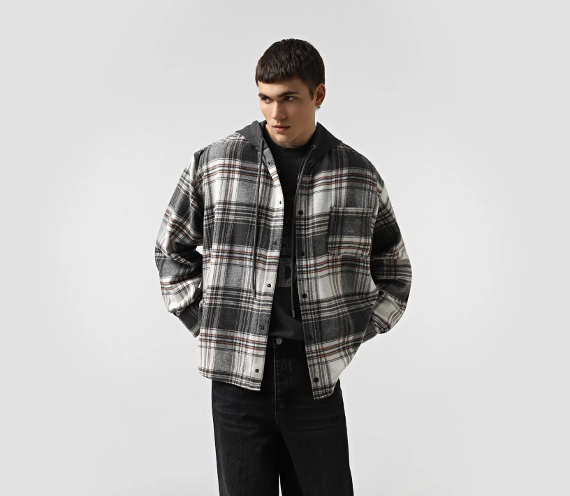 Сорочка чоловіча в клітинку з капюшоном сіро-чорний cher17