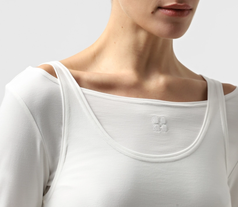 Лонгслів двошаровий з вишитим лого молочний замовити