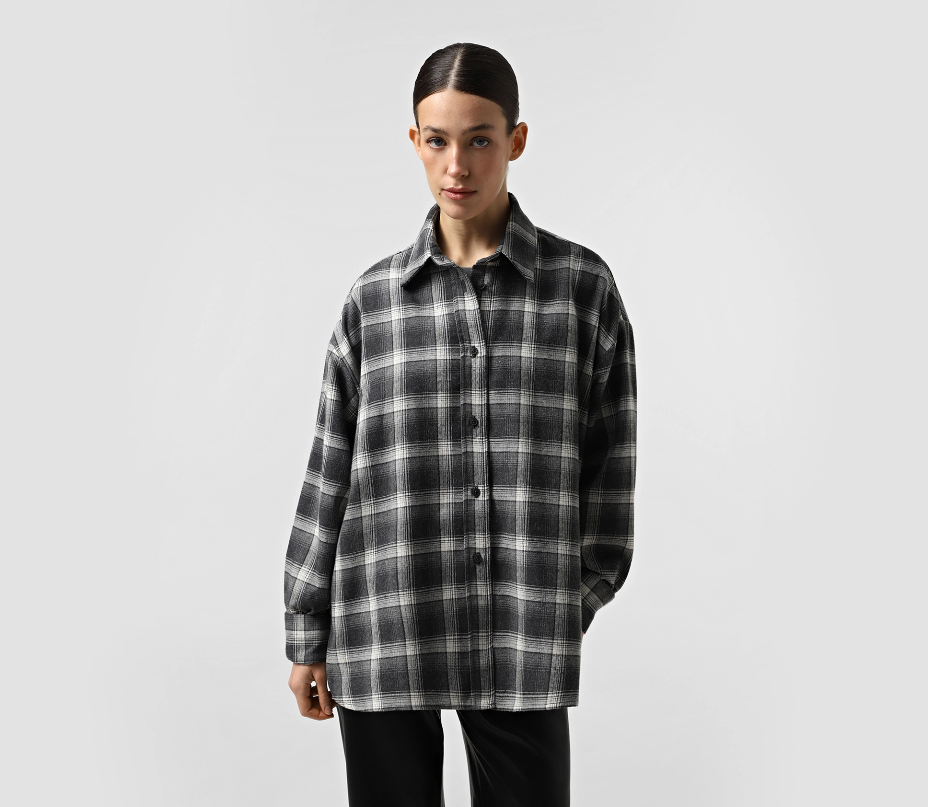 Сорочка жіноча оверсайз з принтом сірий cher17