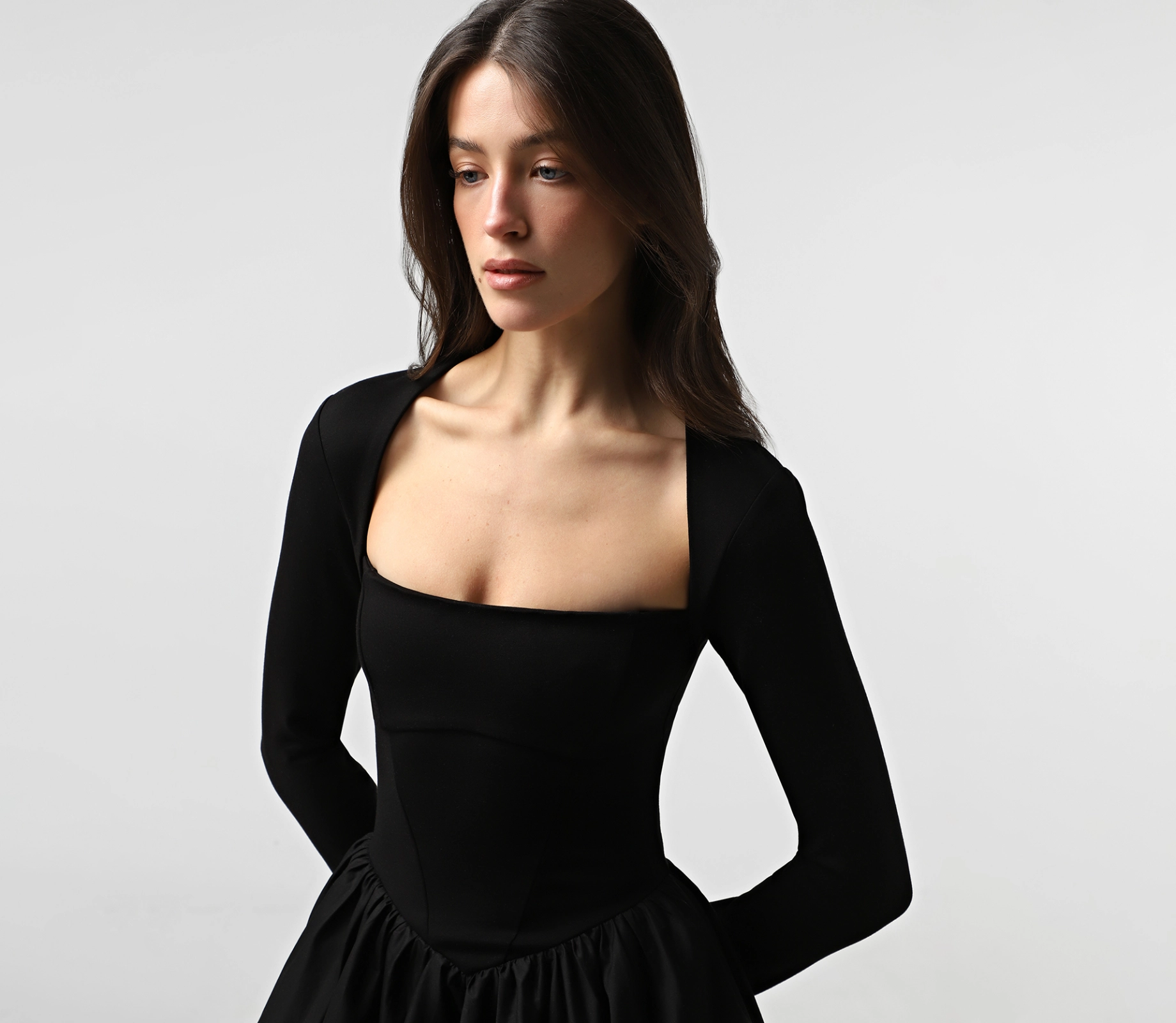 Сукня балон міні довгий рукав чорний купити