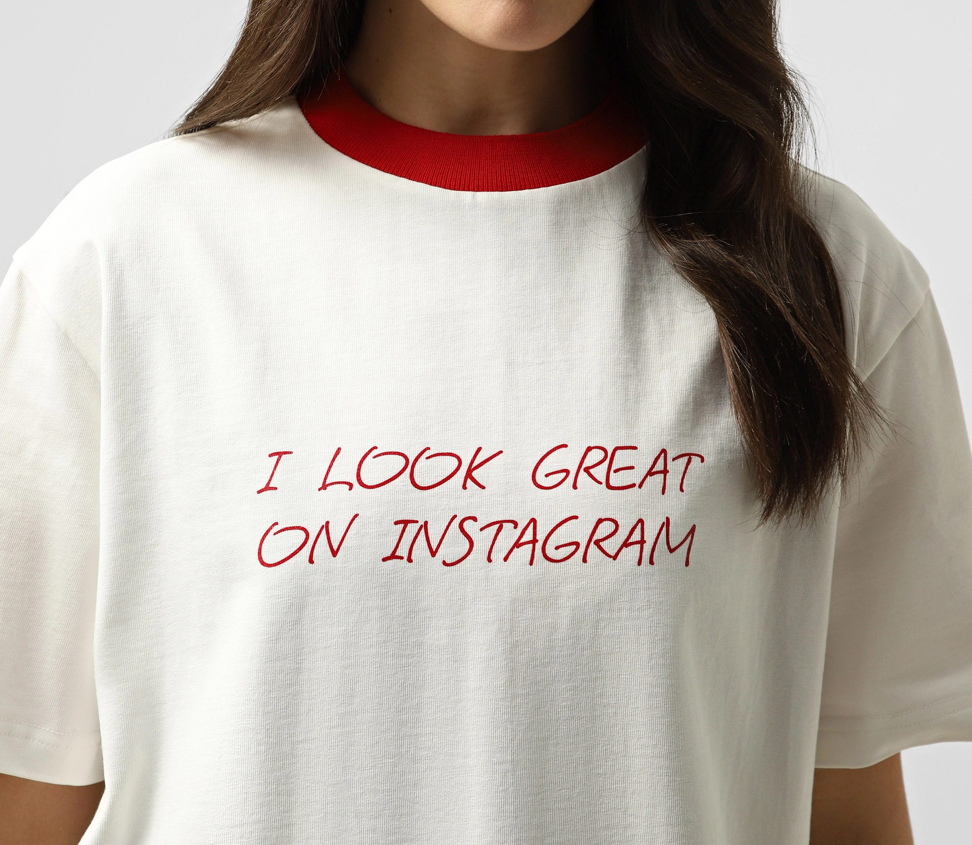 Футболка « I look great on Instagram» молочний акції