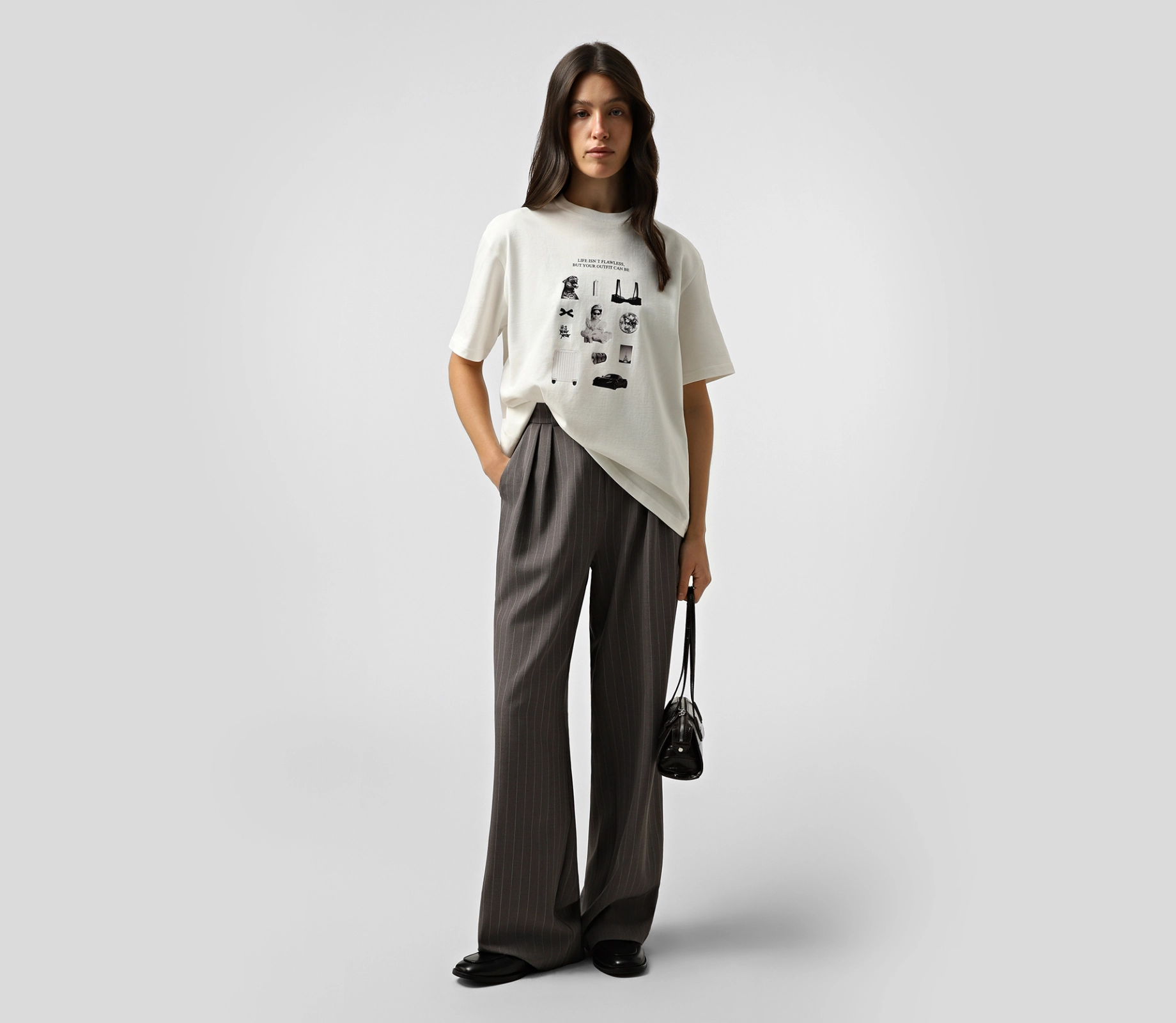 Футболка «Life isn`t flawless but your outfit can be» молочний недорого