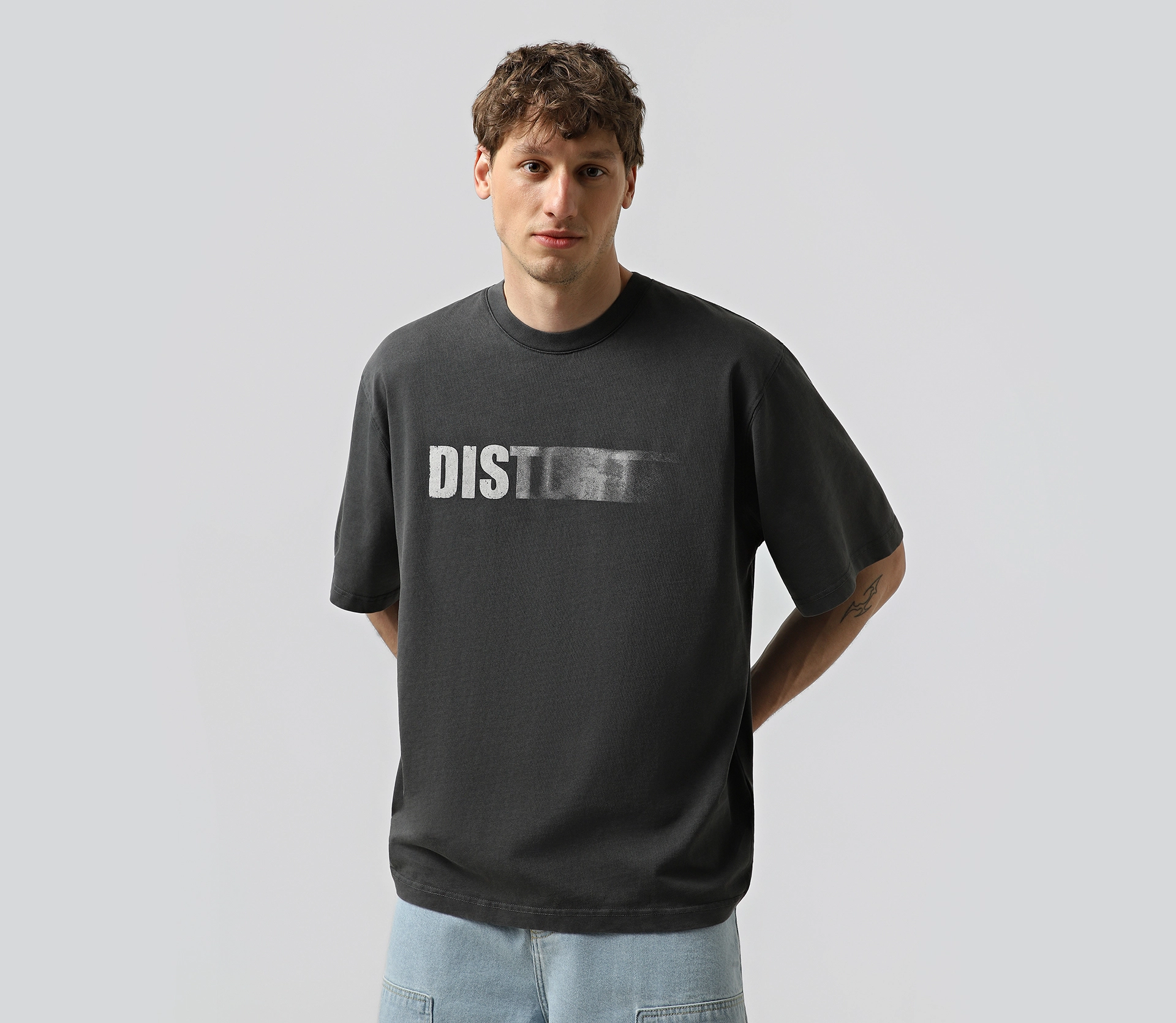 Футболка чоловіча «Distort» графіт знижки