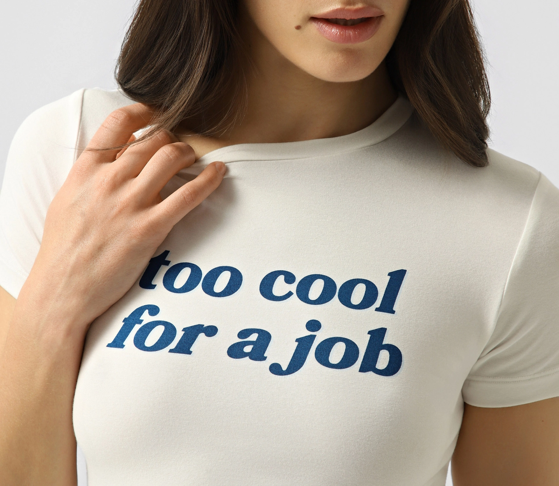 Футболка  «Too cool for a job» молочний ціна