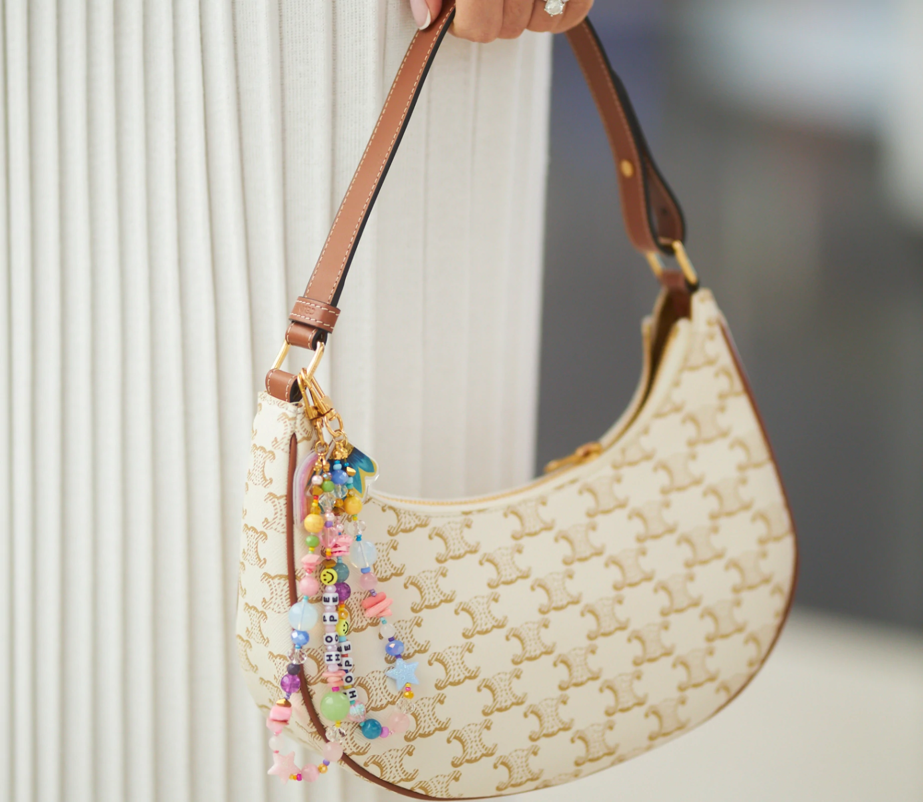 Брелок з намистин «Кульбабка» ціна