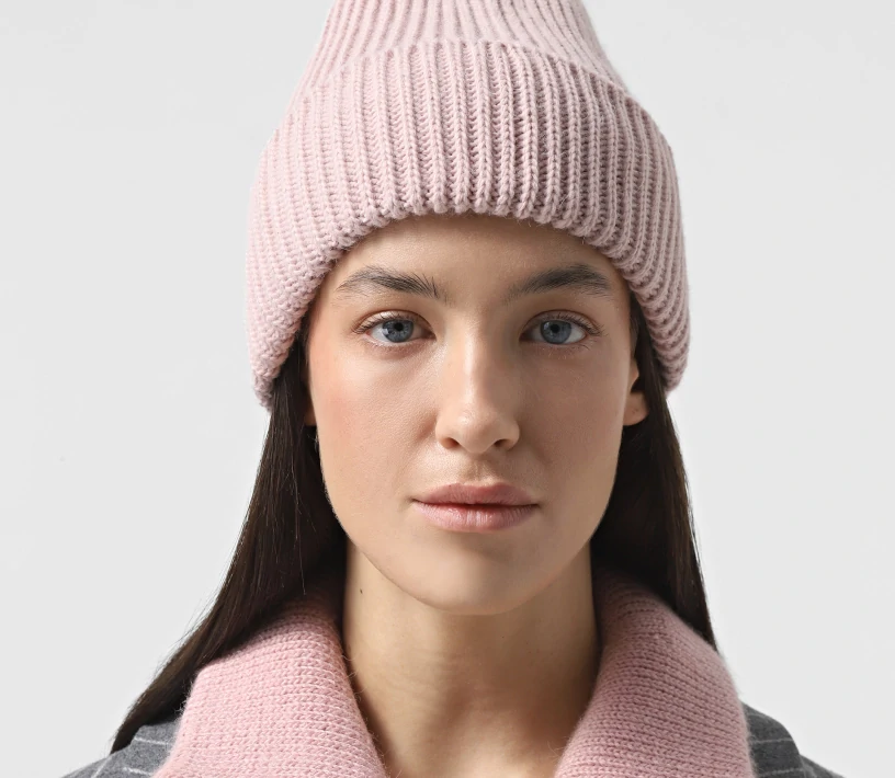 Шапка базова рожевий недорого