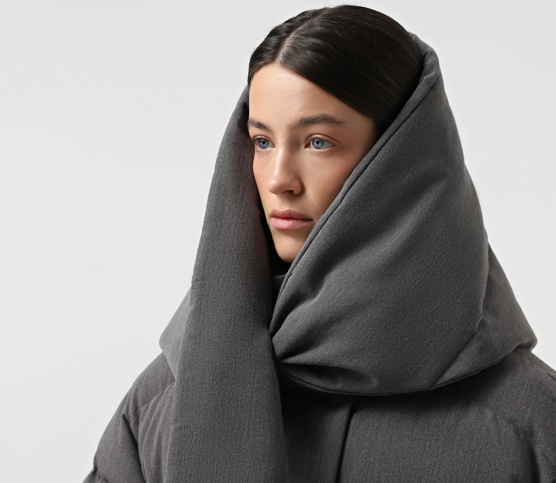 Косинка під пуховик сірий купити