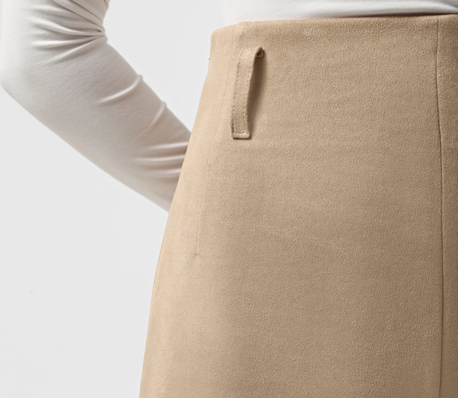 Шорти із замші бежевий замовити