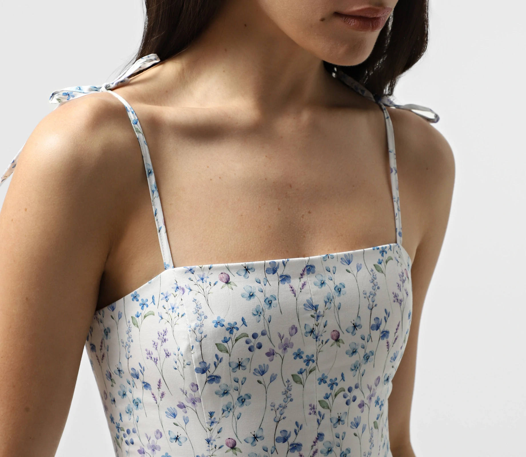 Мідісукня з бавовни молочний в блакитні квіти ціна