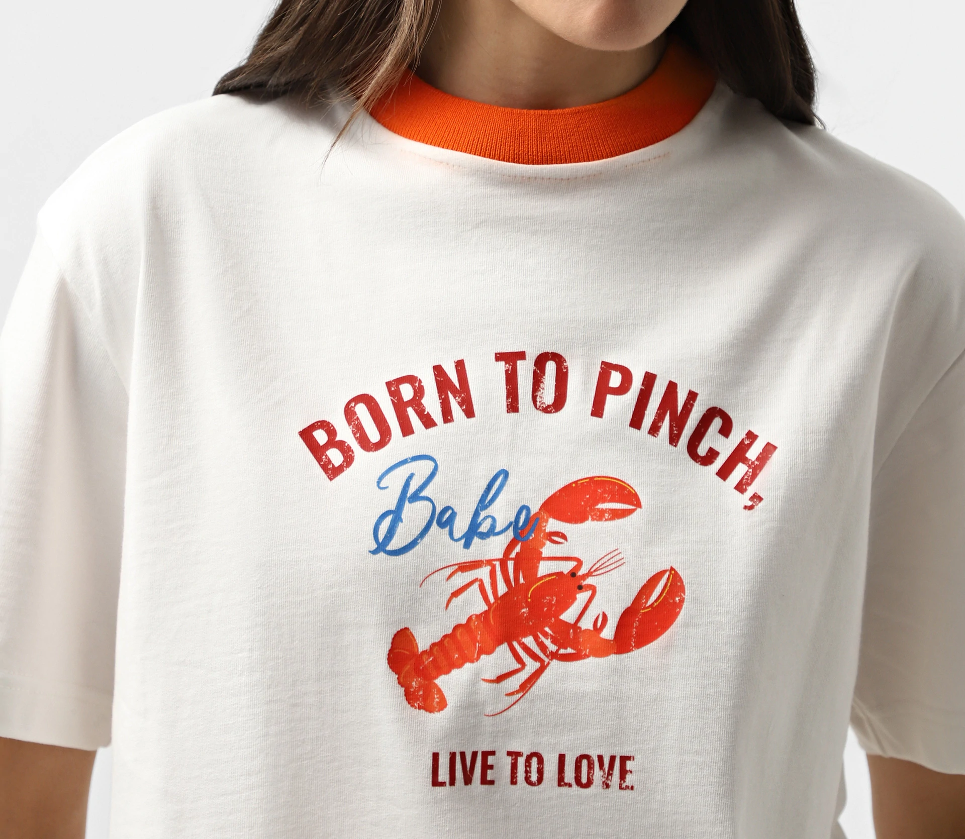 Футболка «Born to pinch» молочний фото